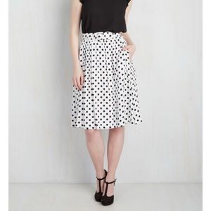 NWOT Modcloth white skirt with black polka dots